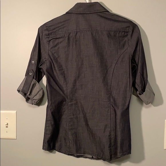 XS express button down with rolled sleeves - Picture 2 of 3